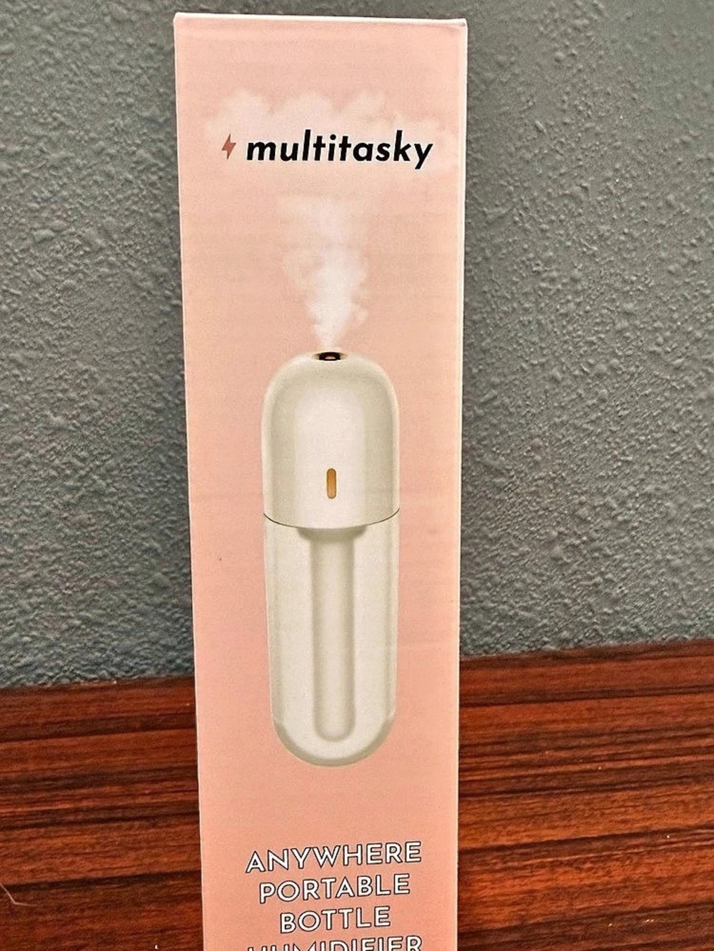 multitasky Anywhere Portable Bottle Humidifier White & Pink